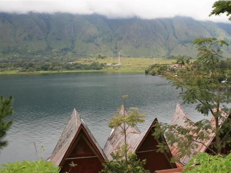 Hotel Pandu Lakeside Tuktuk Exterior foto